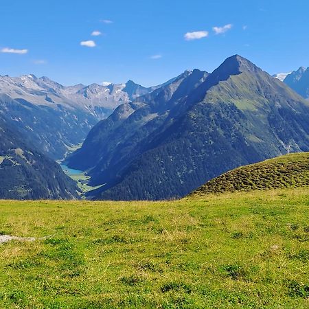 Haus Viktoria Leilighet Mayrhofen Eksteriør bilde